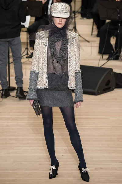 Look 22
